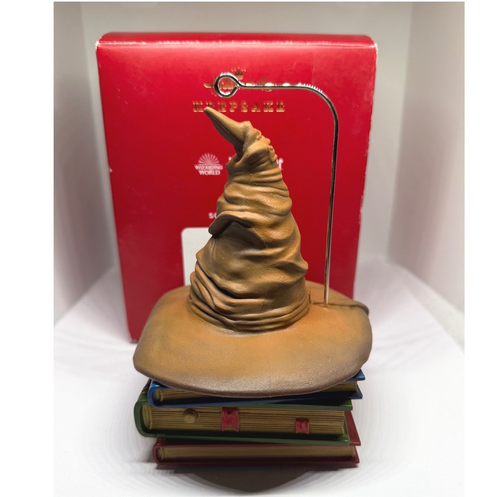 Hallmark Keepsake 2021 Harry Potter Sorting Hat Magic Sound Motion Ornament IOB